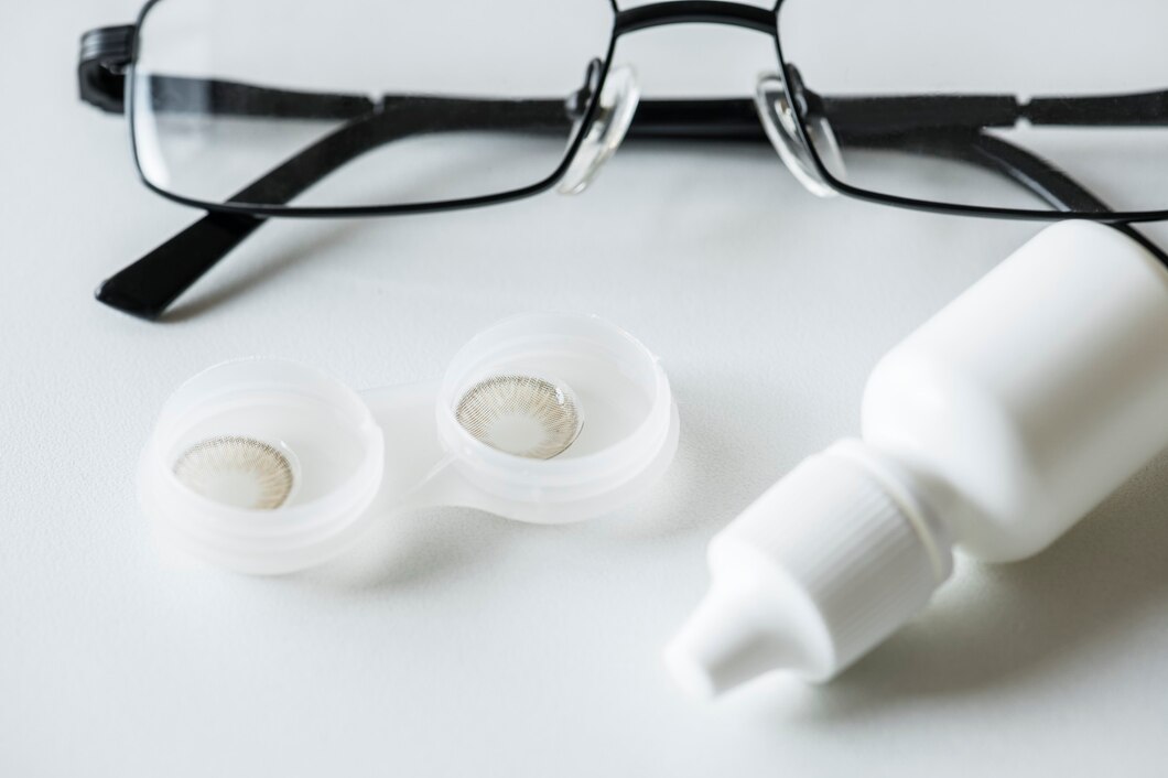 Praktyczne porady na temat konserwacji i pielęgnacji okularów korekcyjnych